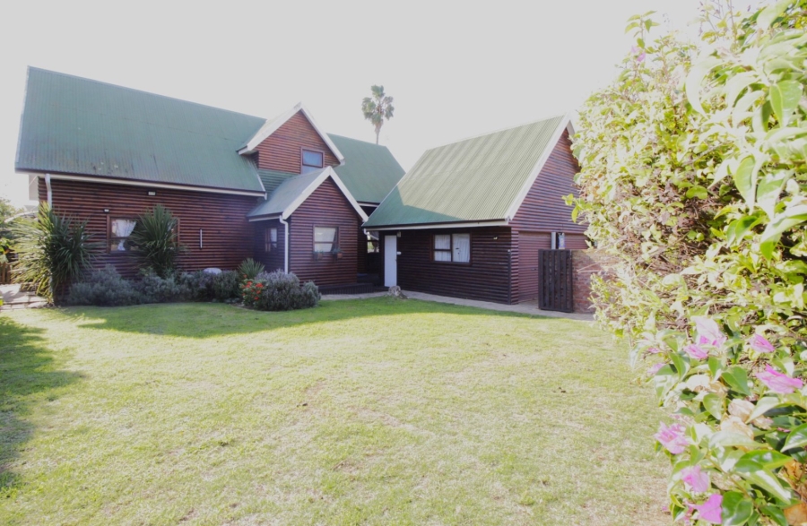 3 Bedroom Property for Sale in Noorsekloof Eastern Cape